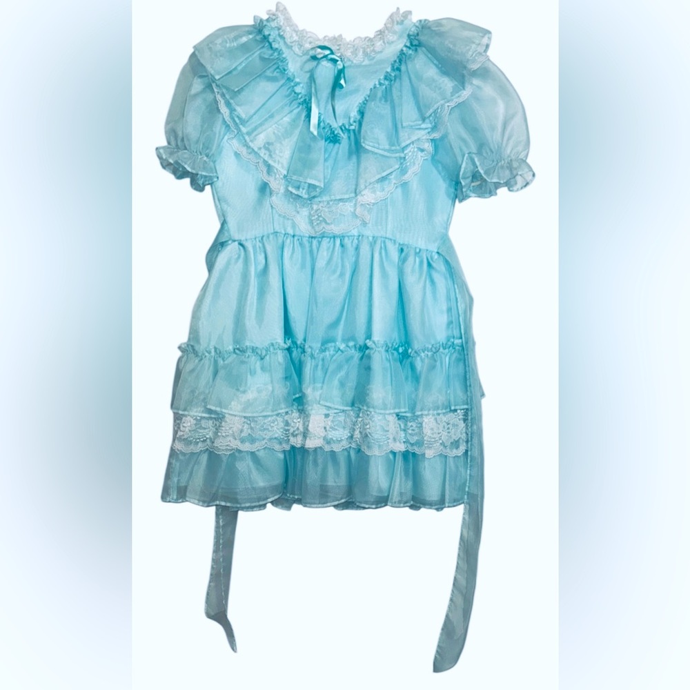 Little princess Blue Ruffled Dress with Lace Trim size 7 vintage pageant